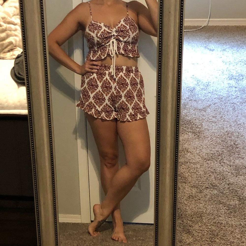 ILLA ILLA crop top and short set M